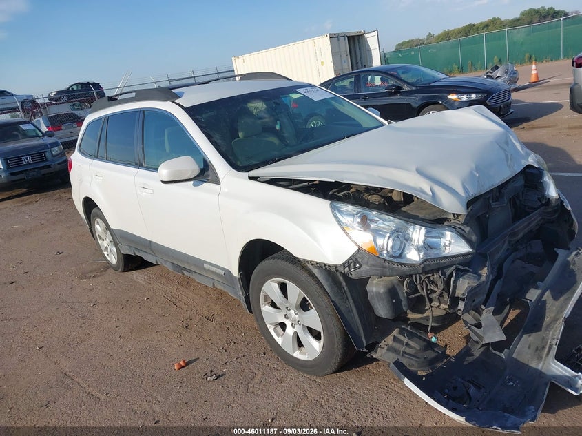 2011 SUBARU OUTBACK 2.5I PREMIUM | 4S4BRBCCXB3433337 | UPCARS
