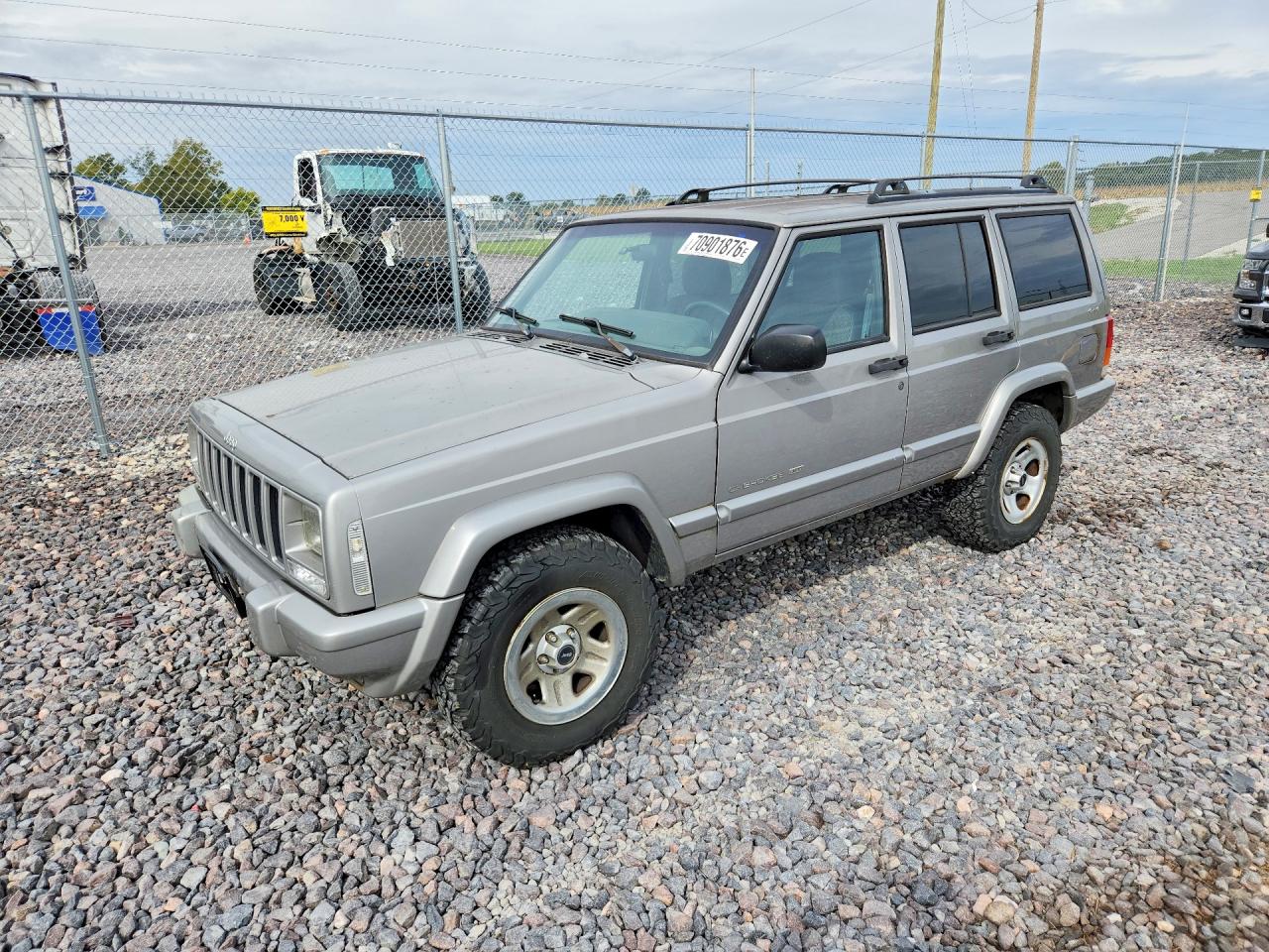 2001 JEEP CHEROKEE CLASSIC | 1J4FF58S71L585097 | UPCARS
