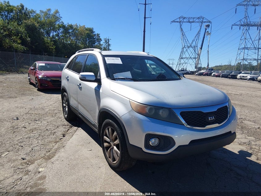 2011 KIA SORENTO LX V6 | 5XYKTDA27BG066808 | UPCARS