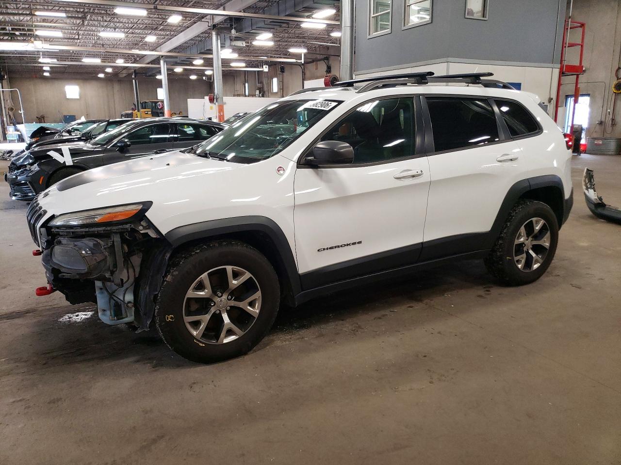 2014 JEEP CHEROKEE TRAILHAWK | 1C4PJMBS3EW189507 | UPCARS