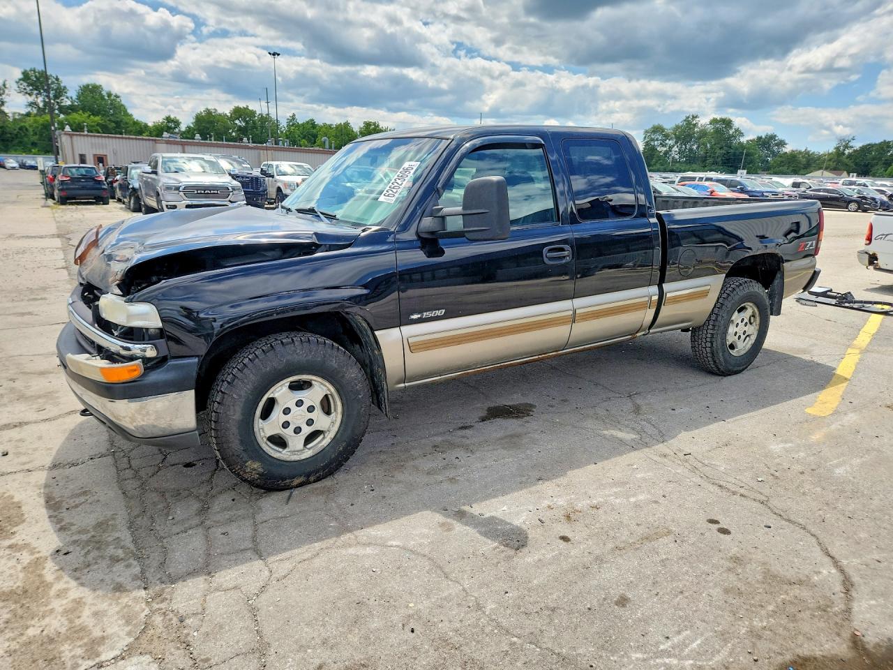 2002 CHEVROLET SILVERADO K1500 | 2GCEK19T021110122 | UPCARS