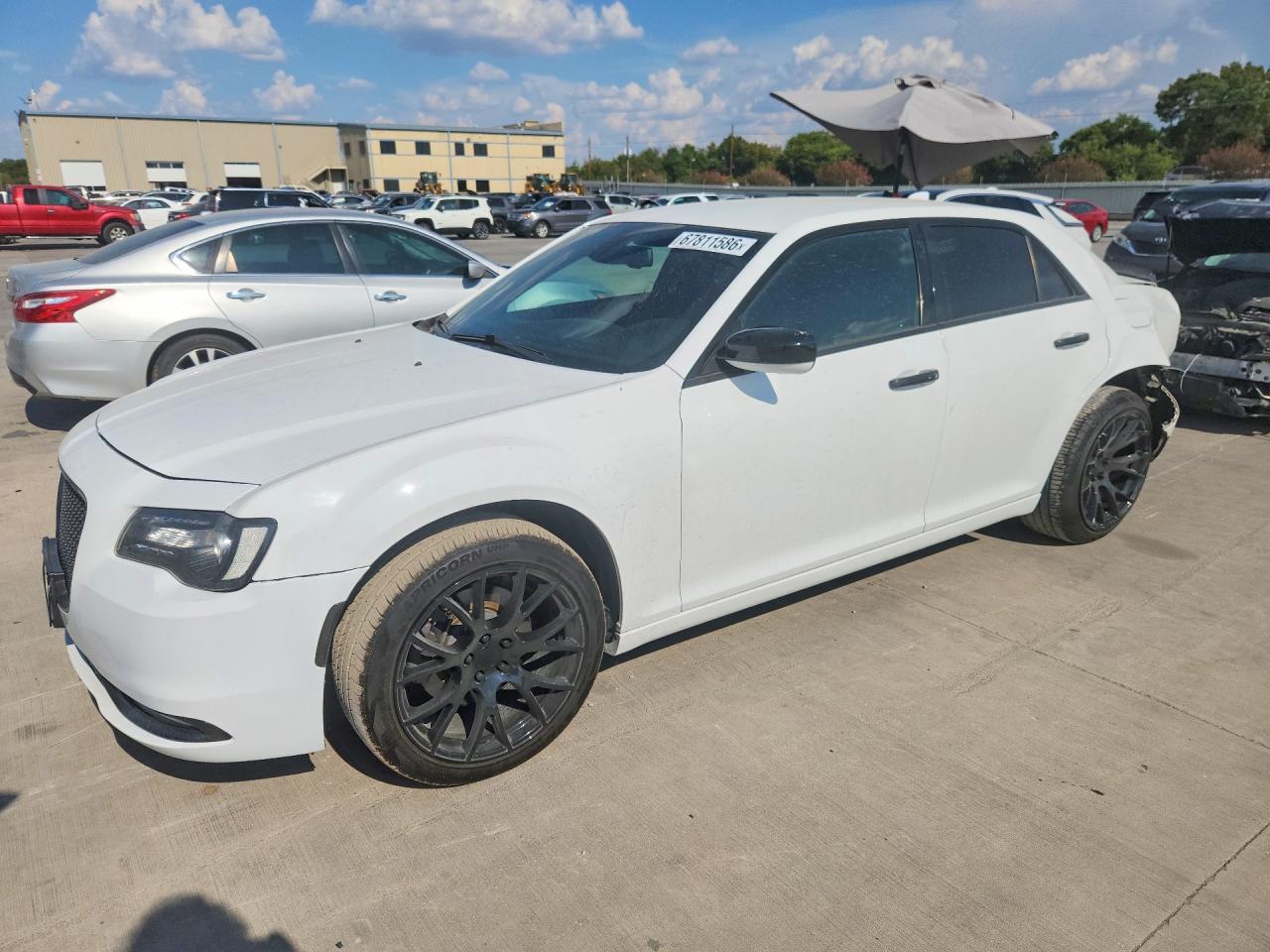 2019 CHRYSLER 300 S | 2C3CCAGG3KH610815 | UPCARS
