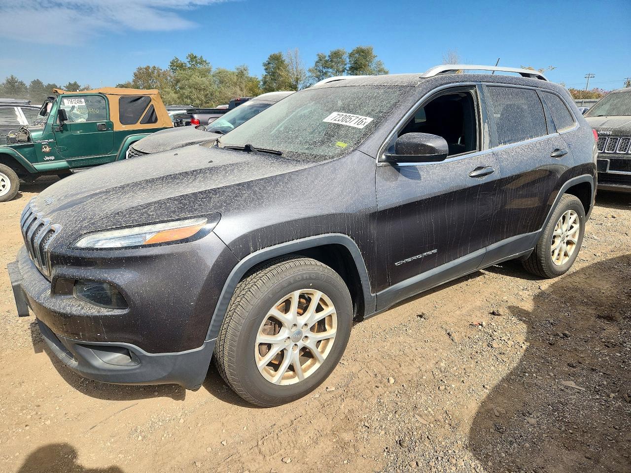 2017 JEEP CHEROKEE LATITUDE | 1C4PJMCB8HW556470 | UPCARS