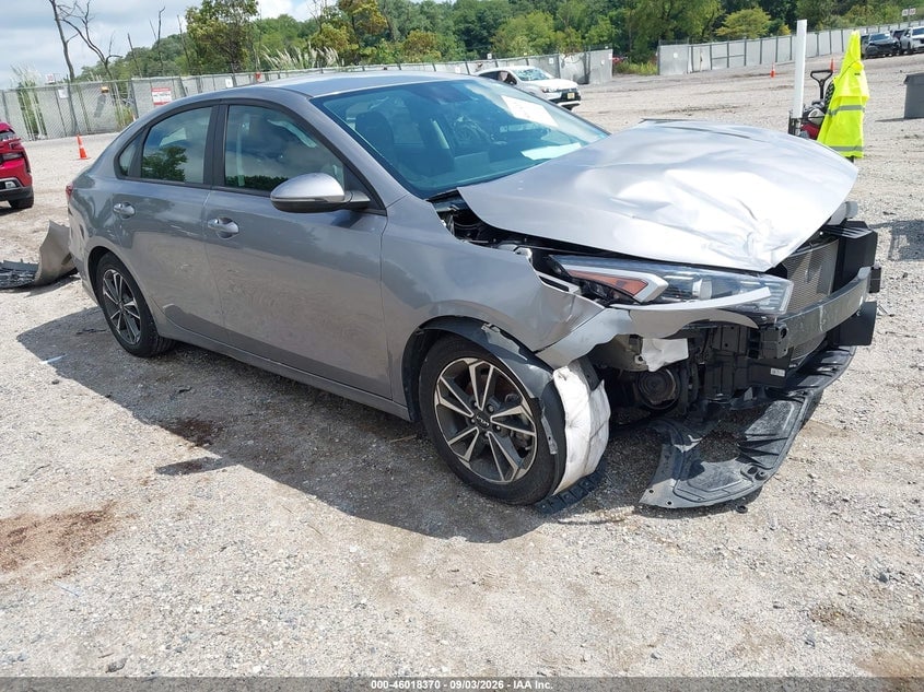 2024 KIA FORTE LXS | 3KPF24AD8RE836172 | UPCARS