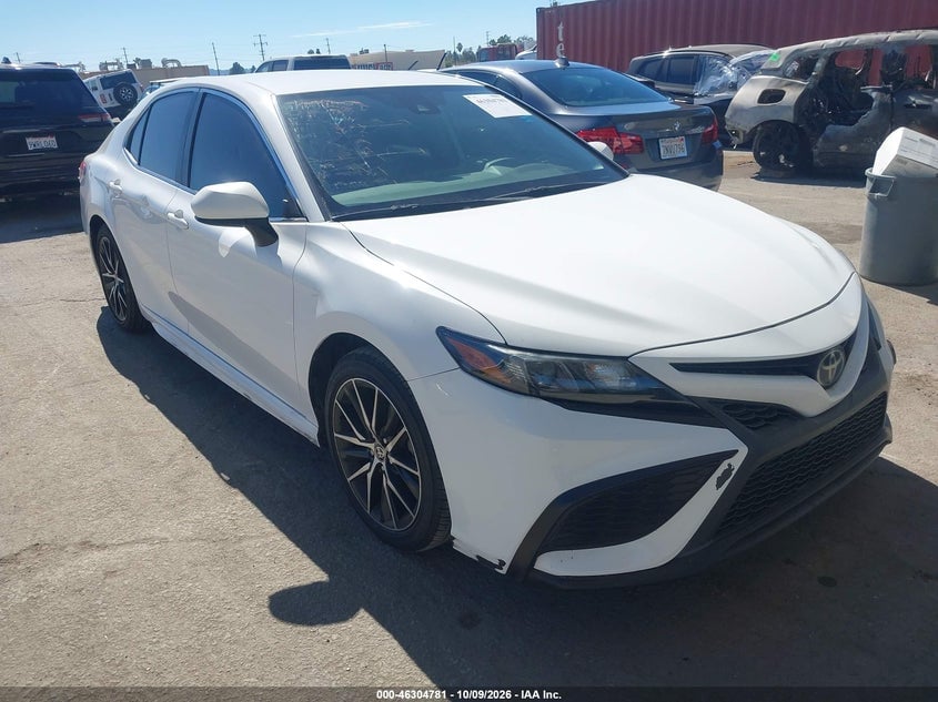 2021 TOYOTA CAMRY SE | 4T1G11AK6MU513135 | UPCARS