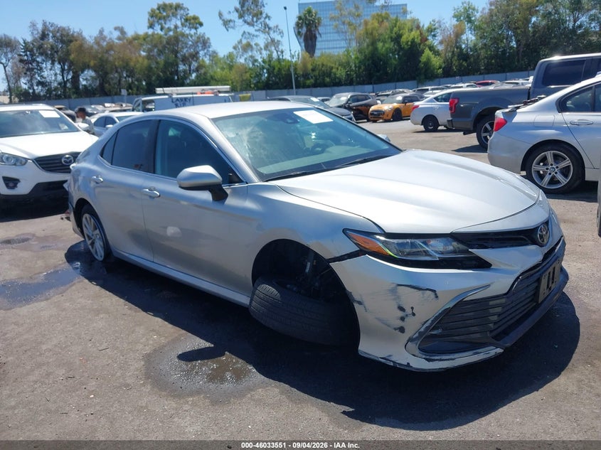 2021 TOYOTA CAMRY LE | 4T1C11AKXMU471177 | UPCARS