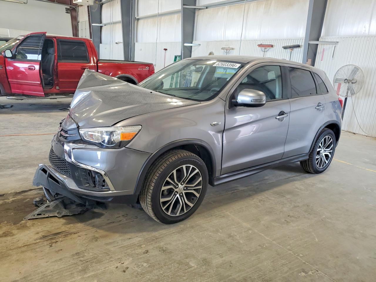 2019 MITSUBISHI OUTLANDER ES | JA4AP3AU6KU015238 | UPCARS