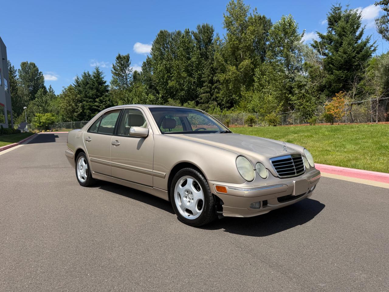 2000 MERCEDES-BENZ E-CLASS 430 | WDBJF70J7YB018627 | UPCARS
