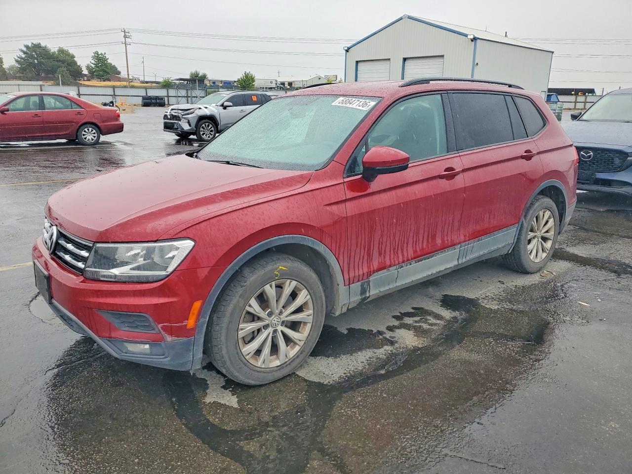 2018 VOLKSWAGEN TIGUAN S | 3VV0B7AX2JM025397 | UPCARS