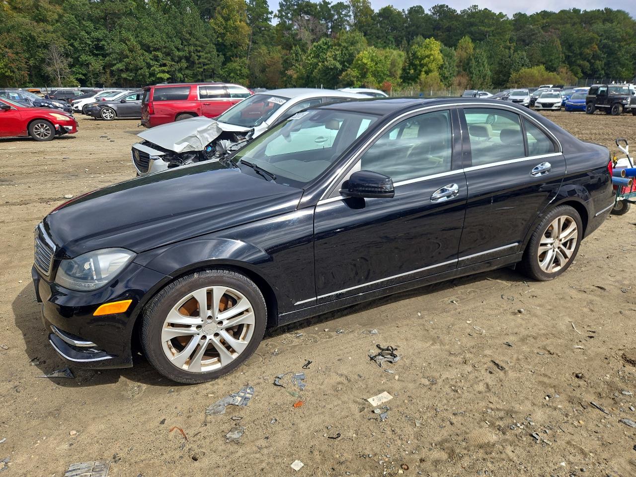 2014 MERCEDES-BENZ C-CLASS 300 4MATIC | WDDGF8AB2EG175687 | UPCARS