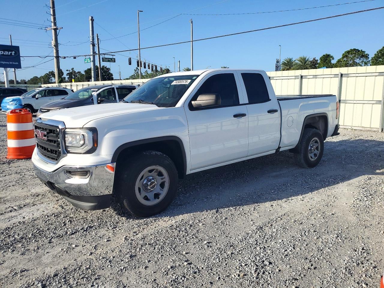 2017 GMC SIERRA C1500 | 1GTR1LEH4HZ394517 | UPCARS