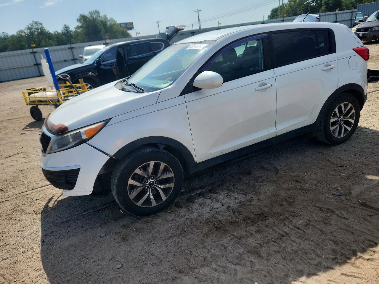 2015 KIA SPORTAGE LX | KNDPB3AC9F7758762 | UPCARS