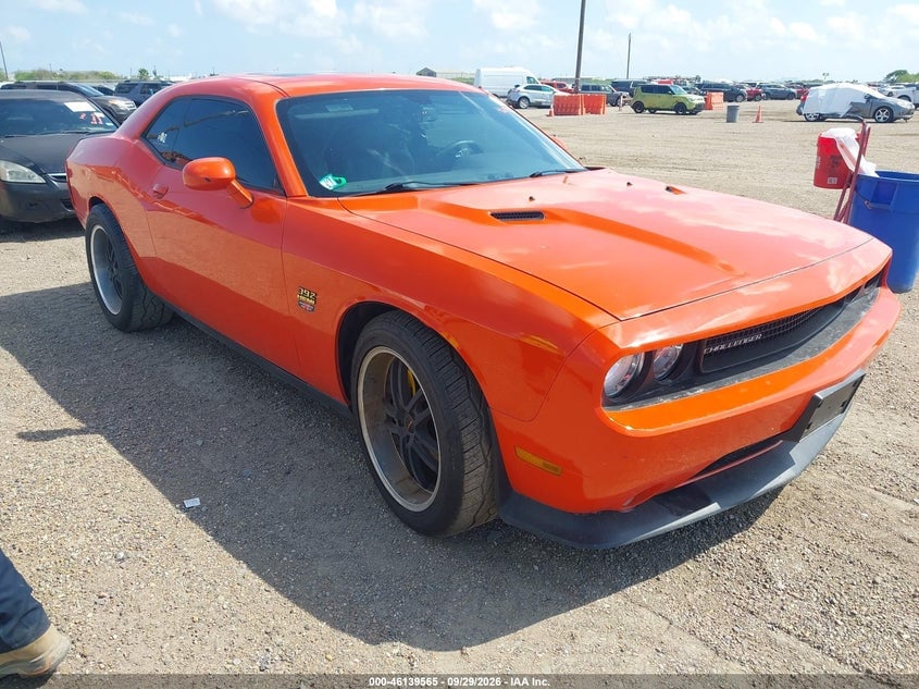 2013 DODGE CHALLENGER SRT8 | 2C3CDYCJ2DH733824 | UPCARS