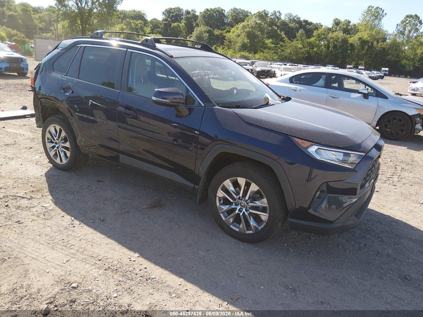 2021 TOYOTA RAV4 XLE PREMIUM | 2T3A1RFV1MW188263 | UPCARS