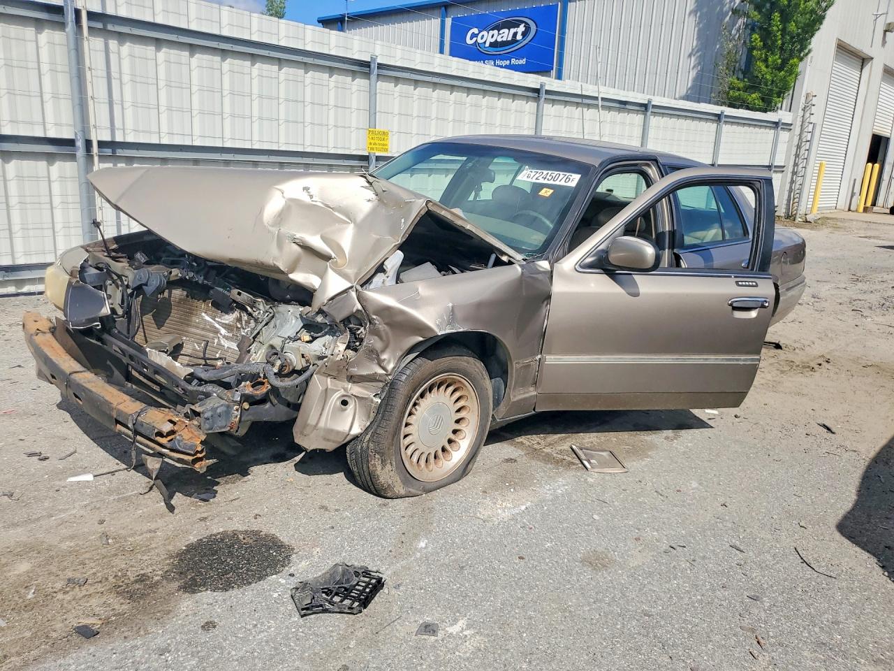 2002 MERCURY GRMARQUIS LS | 2MEFM75W92X614486 | UPCARS