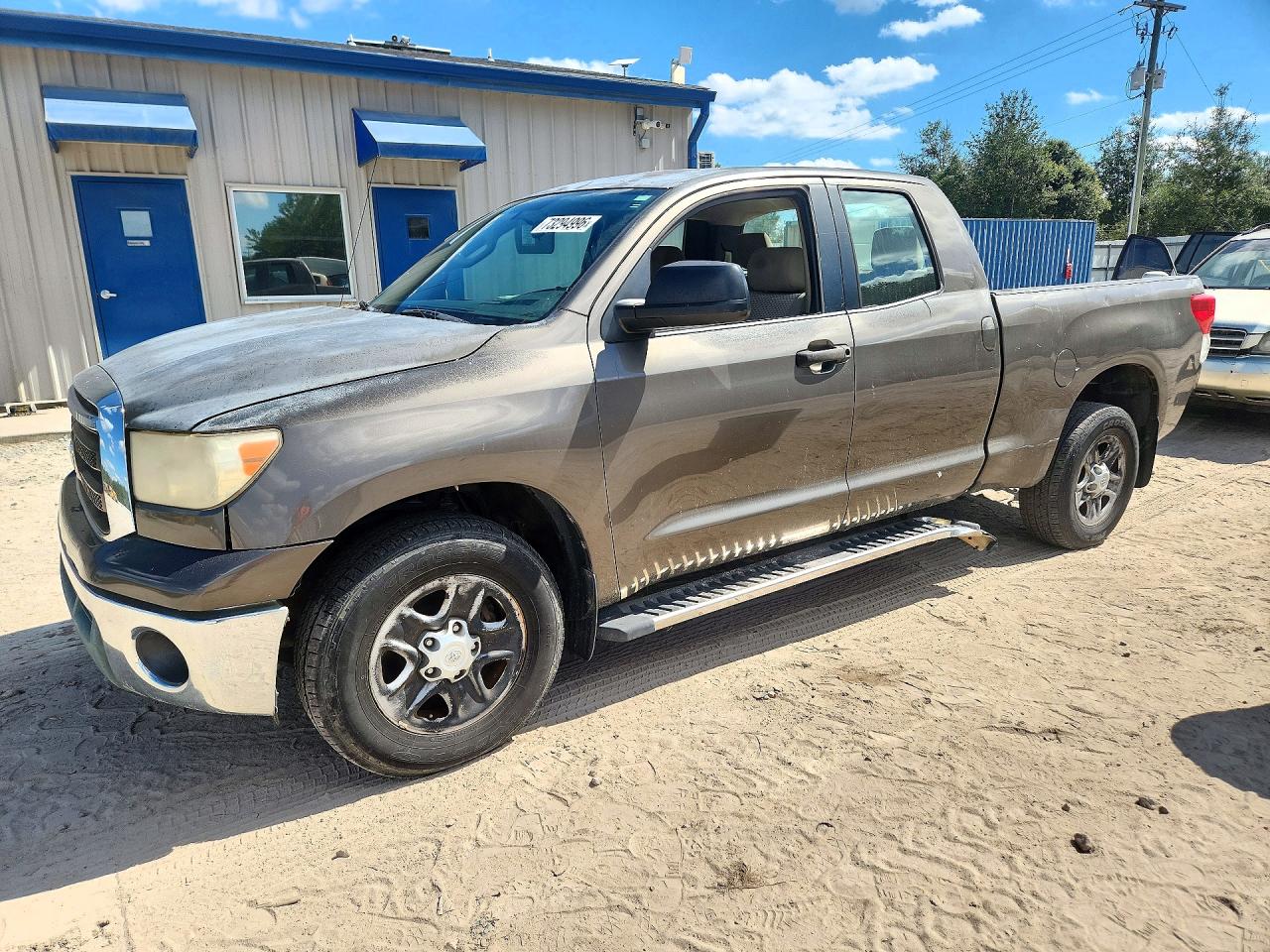 2010 TOYOTA TUNDRA DOUBLE CAB SR5 | 5TFRY5F15AX091997 | UPCARS