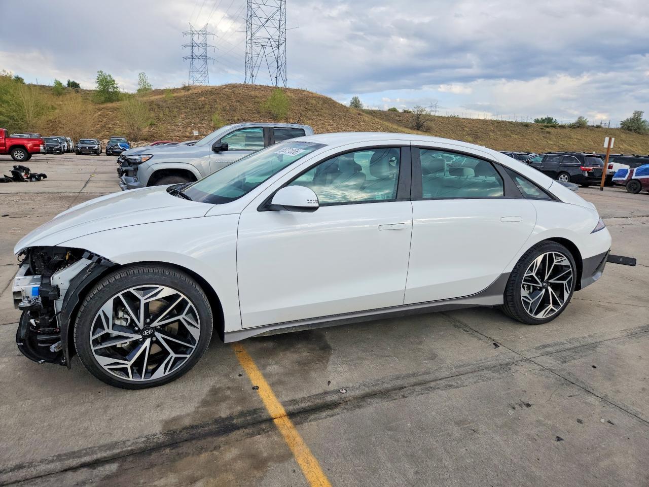 2024 HYUNDAI ALL OTHER SEL | KMHM34AC5RA071433 | UPCARS