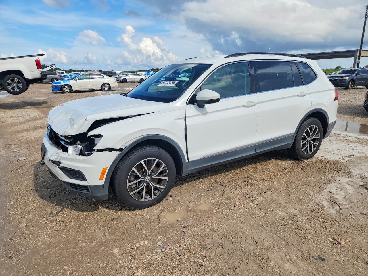 2020 VOLKSWAGEN TIGUAN SE | 3VV3B7AX5LM062220 | UPCARS