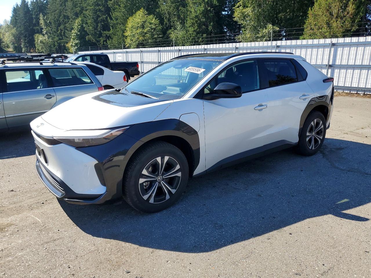 2025 TOYOTA ALL OTHER XLE | JTMAAAAA6SA071876 | UPCARS