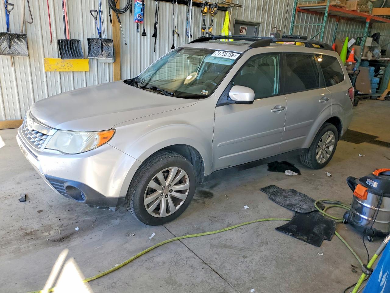 2011 SUBARU FORESTER 2.5X PREMIUM | JF2SHBDC3BH735952 | UPCARS