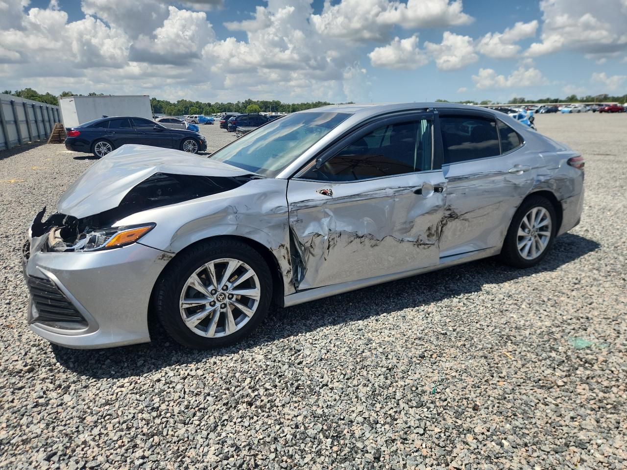 2021 TOYOTA CAMRY LE | 4T1C11AK4MU542244 | UPCARS