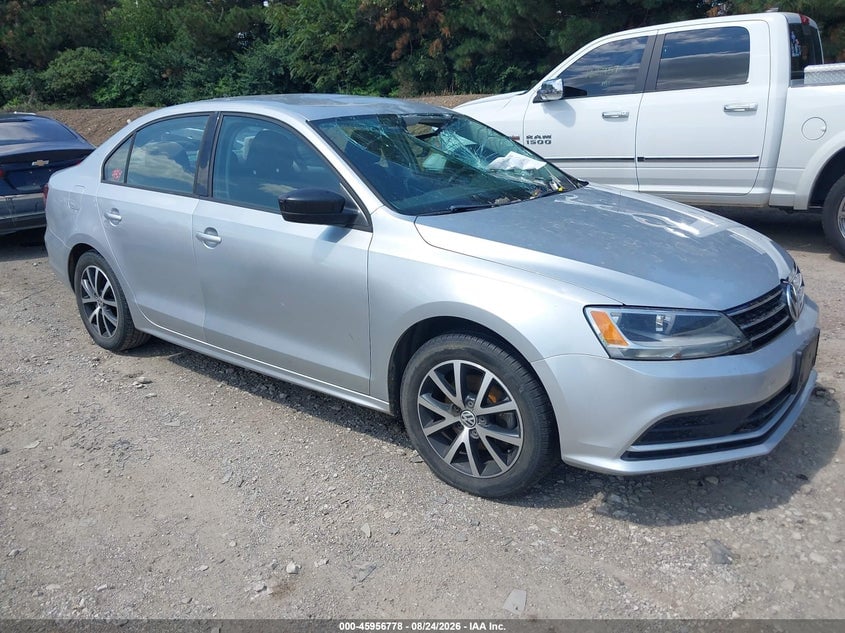 2016 VOLKSWAGEN JETTA 1.4T SE | 3VWB67AJ2GM264025 | UPCARS