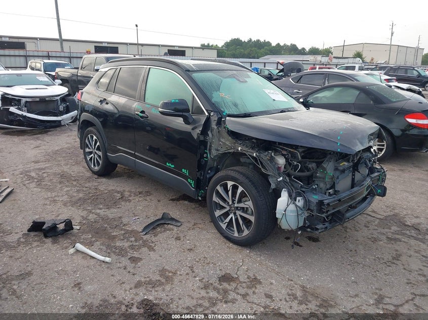 2022 TOYOTA COROLLA CROSS XLE | 7MUDAAAG8NV020278 | UPCARS