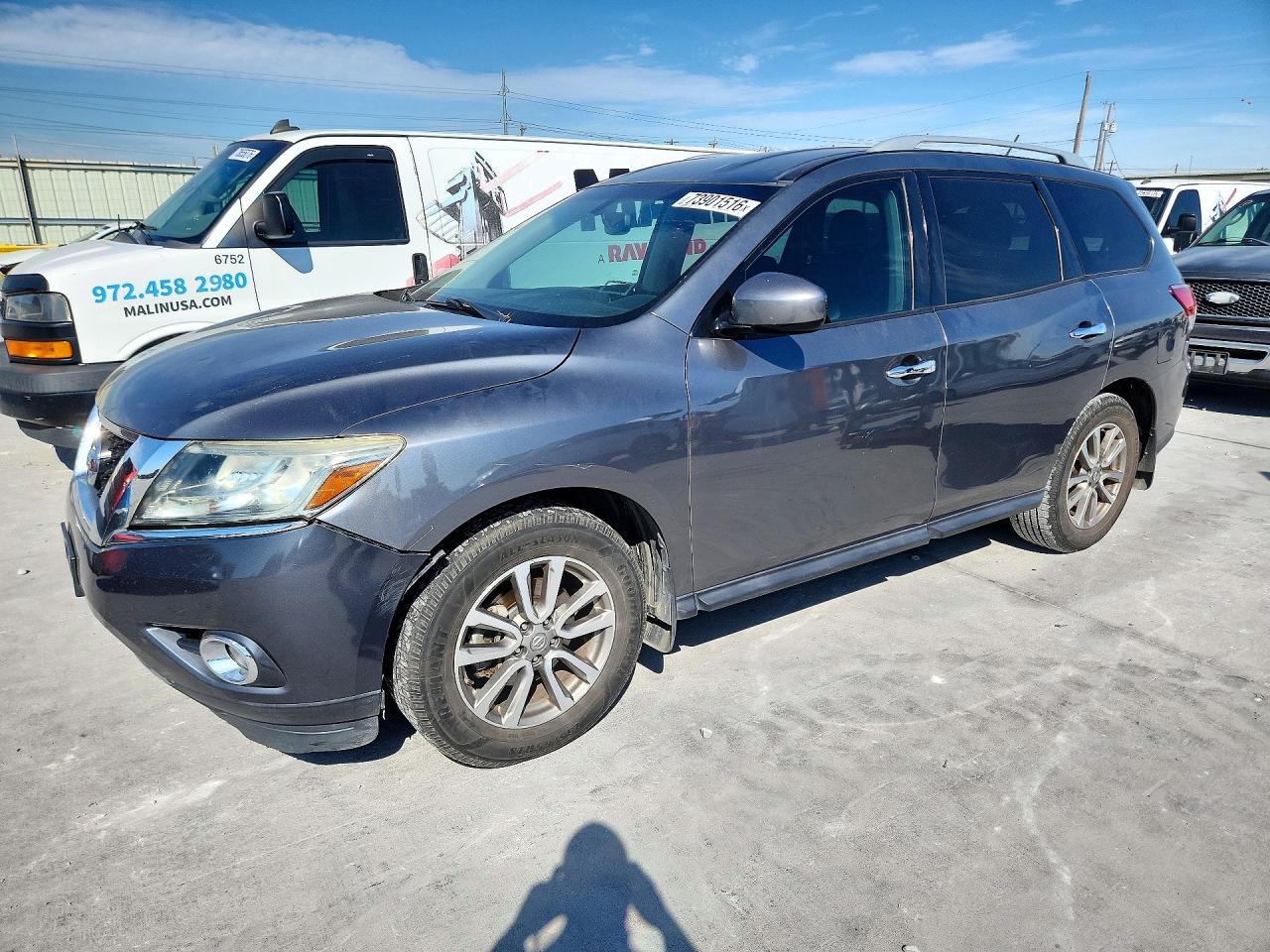 2015 NISSAN PATHFINDER SV | 5N1AR2MN0FC715780 | UPCARS