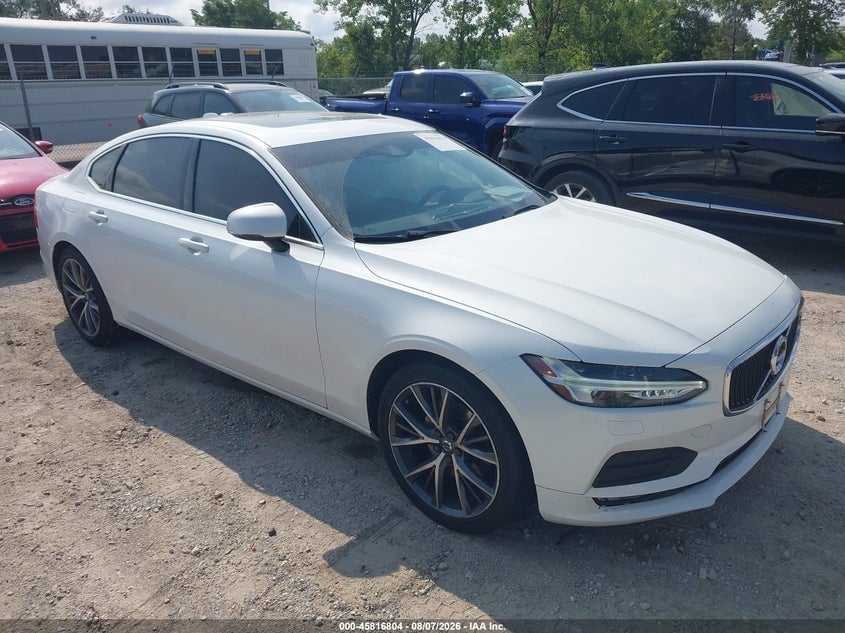 2018 VOLVO S90 T5 MOMENTUM | LVY982MK5JP033634 | UPCARS