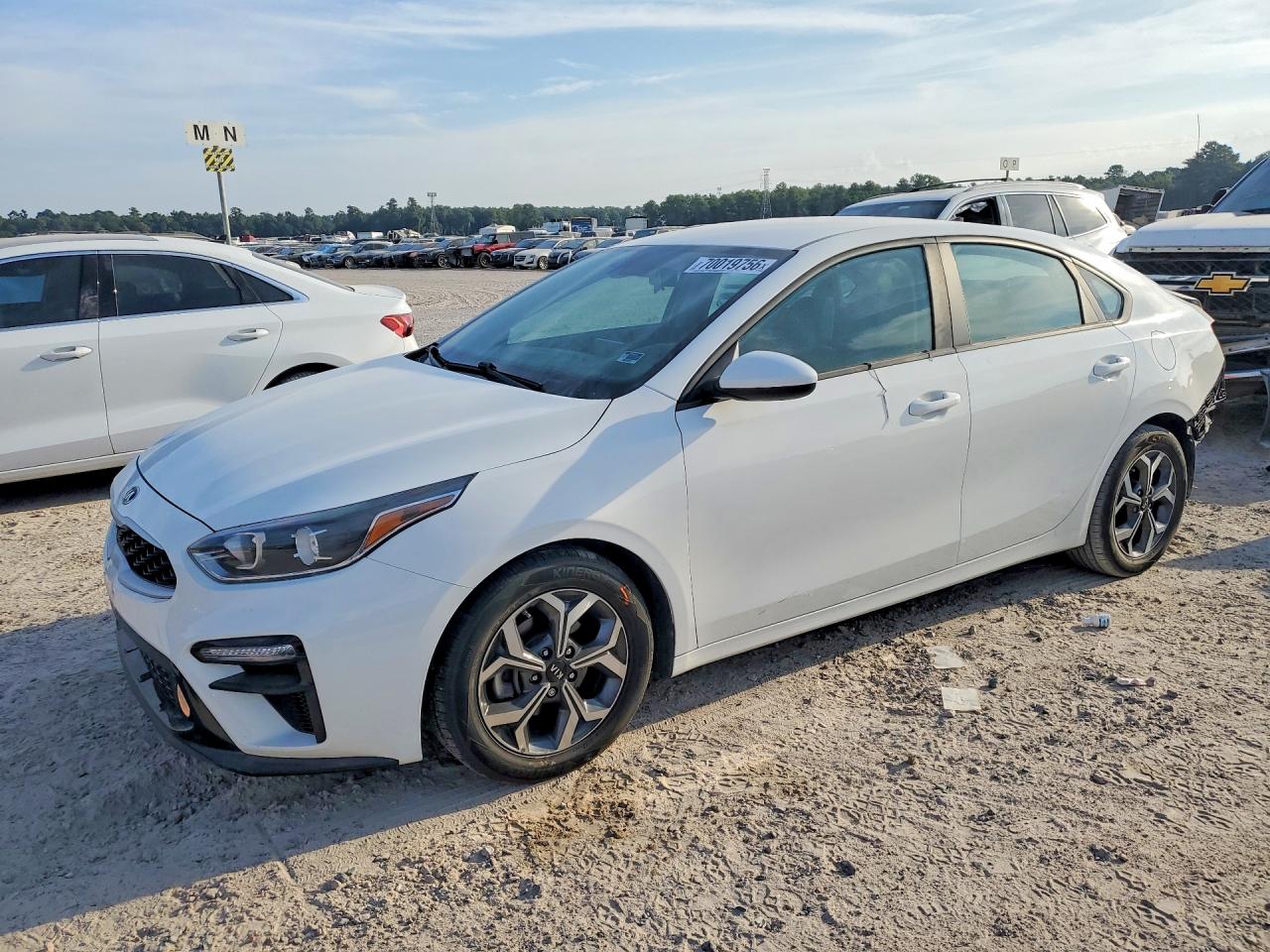 2019 KIA FORTE LXS | 3KPF24AD4KE113313 | UPCARS