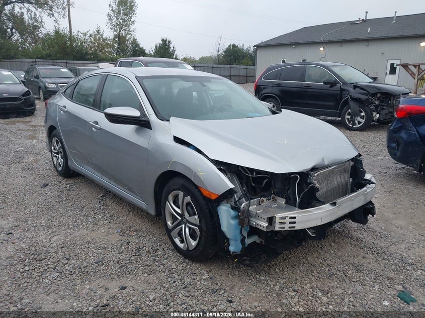 2018 HONDA CIVIC LX | 19XFC2F54JE202767 | UPCARS