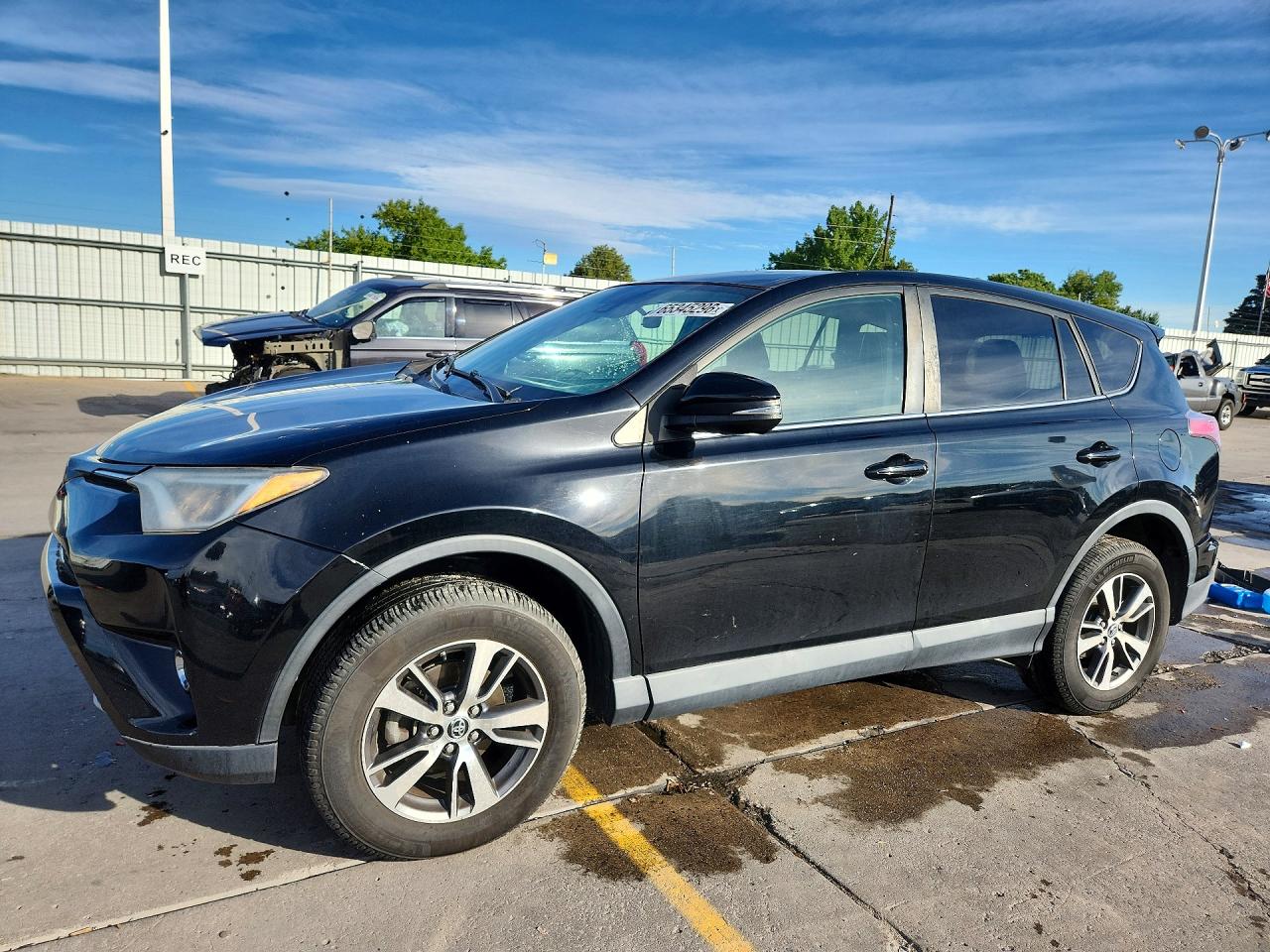 2018 TOYOTA RAV4 XLE | 2T3RFREV8JW792278 | UPCARS
