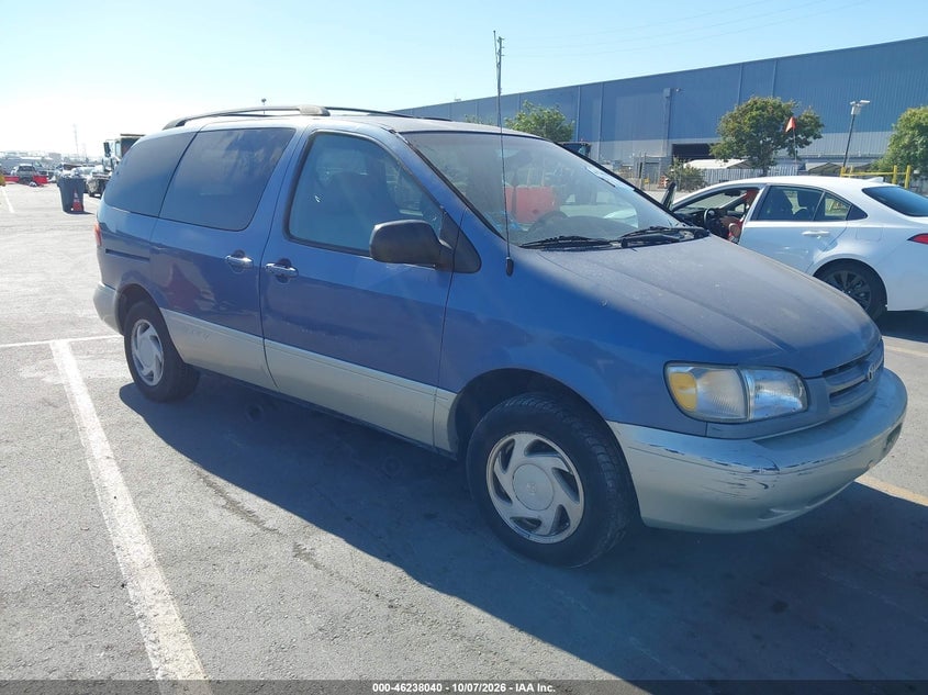 1998 TOYOTA SIENNA XLE | 4T3ZF13C9WU040549 | UPCARS