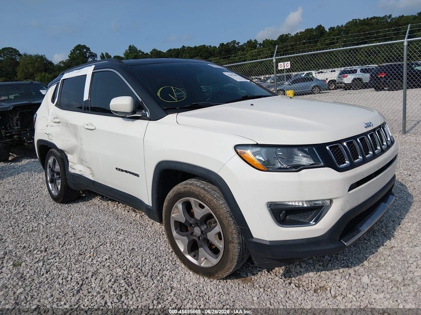 2019 JEEP COMPASS LIMITED FWD | 3C4NJCCB9KT699099 | UPCARS