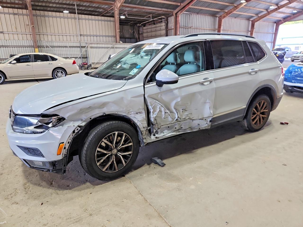 2018 VOLKSWAGEN TIGUAN SE | 3VV3B7AX7JM008270 | UPCARS