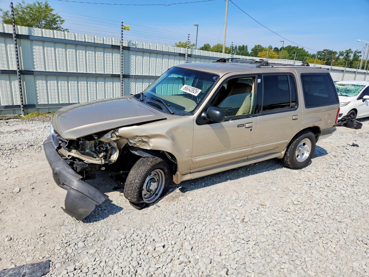 2000 FORD EXPLORER XLT | 1FMZU63P5YUB60270 | UPCARS