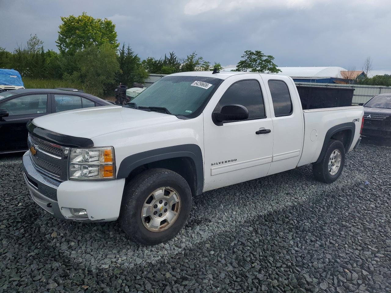 2013 CHEVROLET SILVERADO K1500 LT | 1GCRKSE77DZ292346 | UPCARS