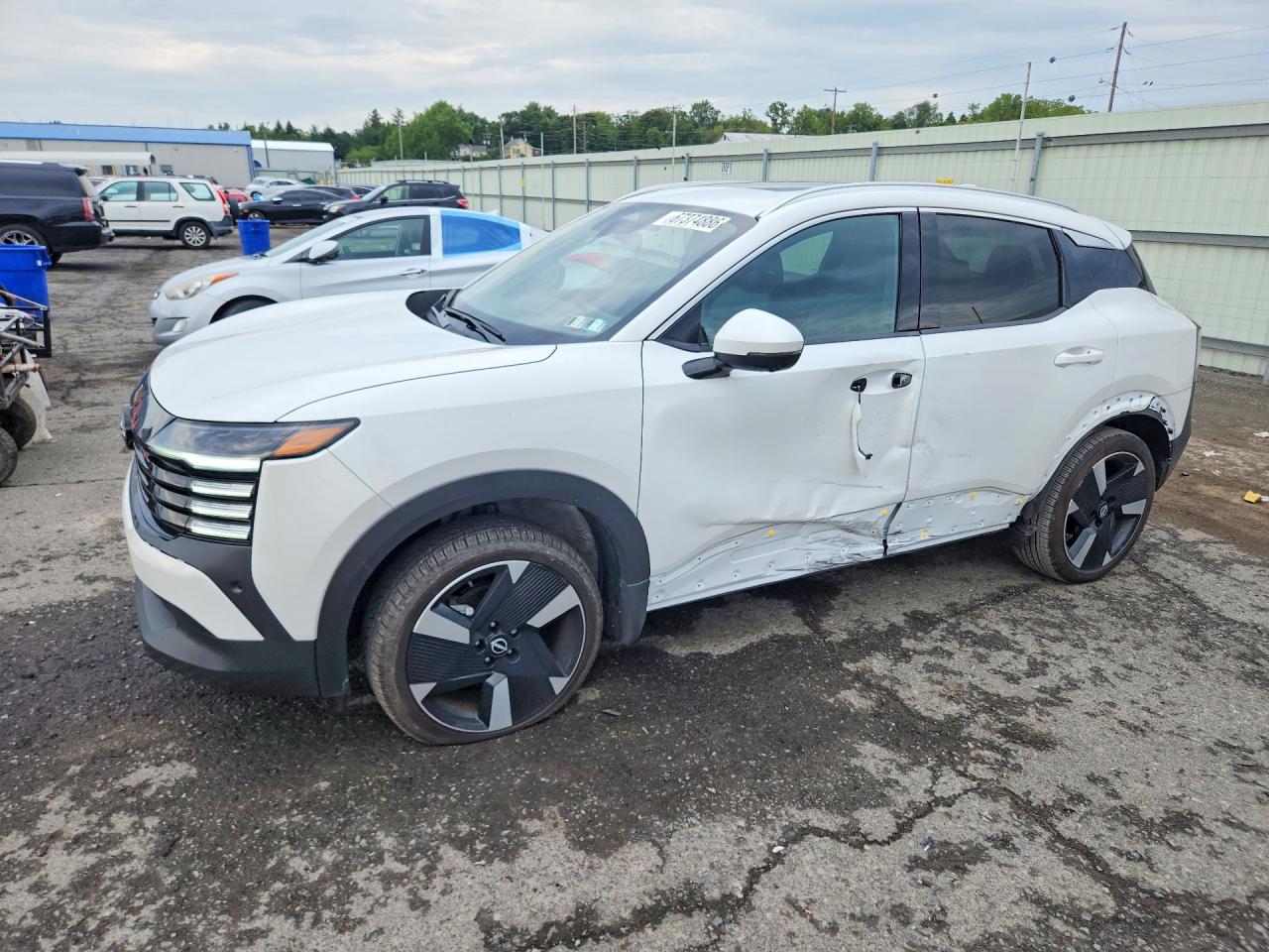 2025 NISSAN KICK SR | 3N8AP6DD3SL367016 | UPCARS