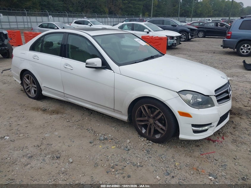 2014 MERCEDES-BENZ C 250 SPORT | WDDGF4HB4EG233622 | UPCARS