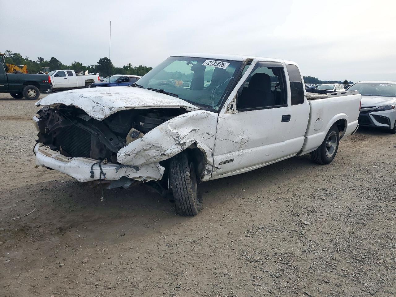 1998 CHEVROLET S10 | 1GCCS19XXW8138667 | UPCARS