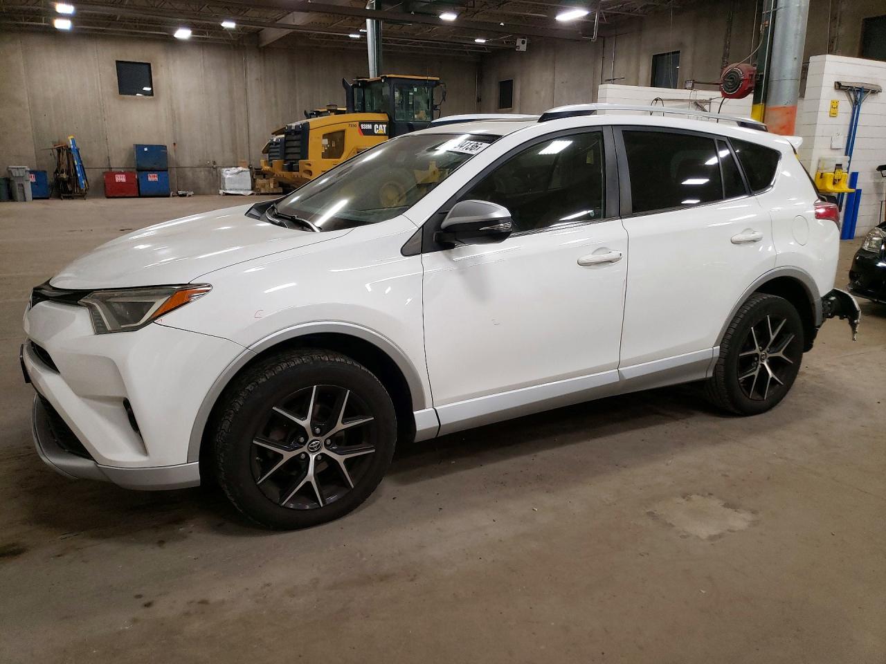 2016 TOYOTA RAV4 SE | JTMJFREV8GD184330 | UPCARS