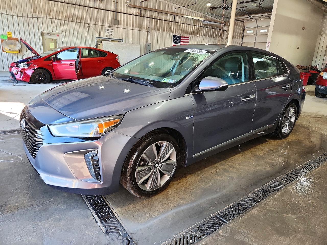2017 HYUNDAI IONIQ LIMITED | KMHC85LC4HU039831 | UPCARS