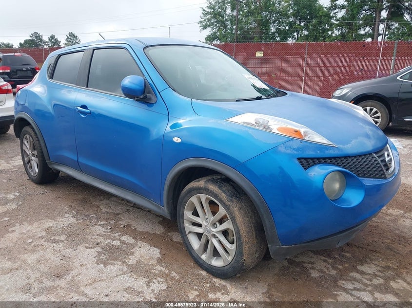 2011 NISSAN JUKE S | JN8AF5MR1BT015685 | UPCARS