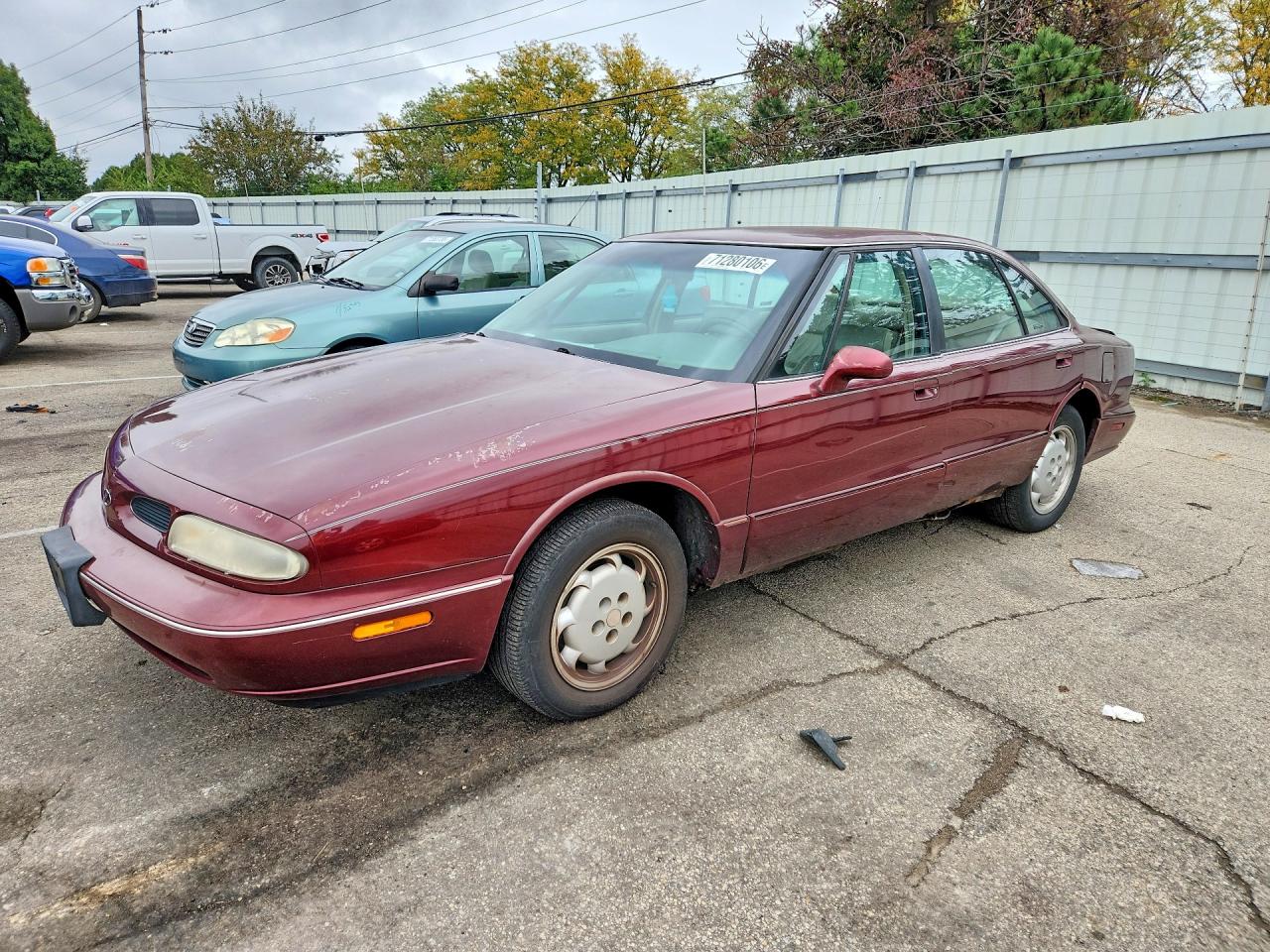 1999 OLDSMOBILE 88 BASE | 1G3HN52K1X4813530 | UPCARS
