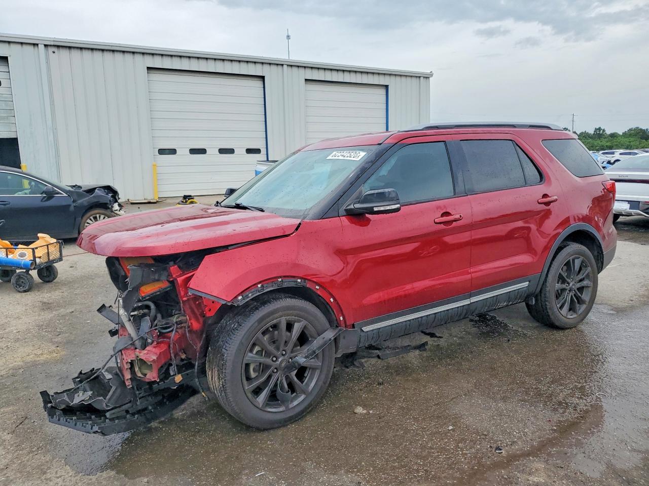 2017 FORD EXPLORER XLT | 1FM5K7D82HGD77324 | UPCARS