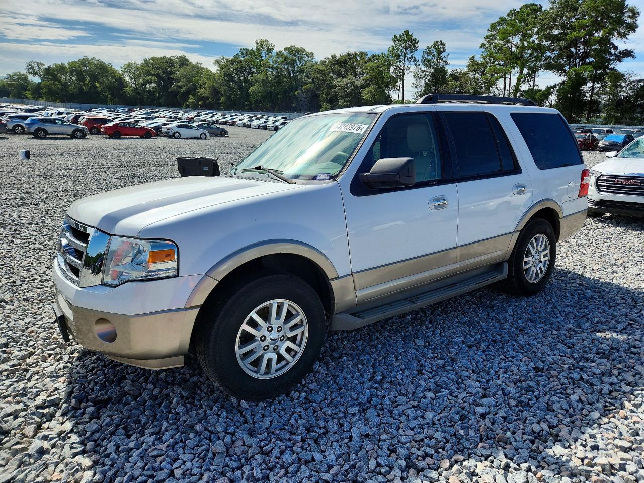 2011 FORD EXPEDITION XLT | 1FMJU1H57BEF40350 | UPCARS