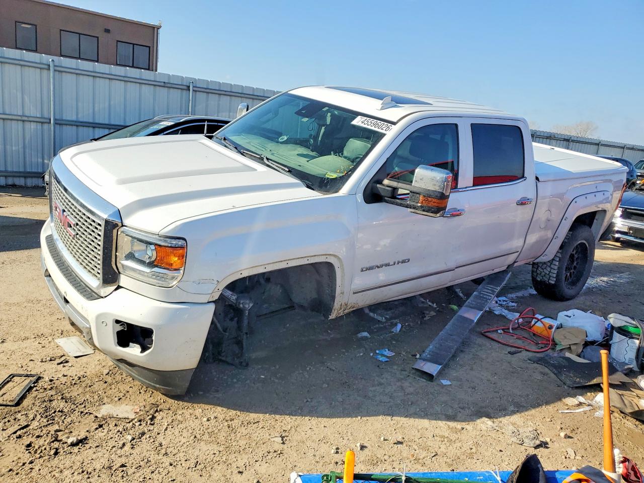 2017 GMC SIERRA K2500 DENALI | 1GT12UEG9HF172192 | UPCARS