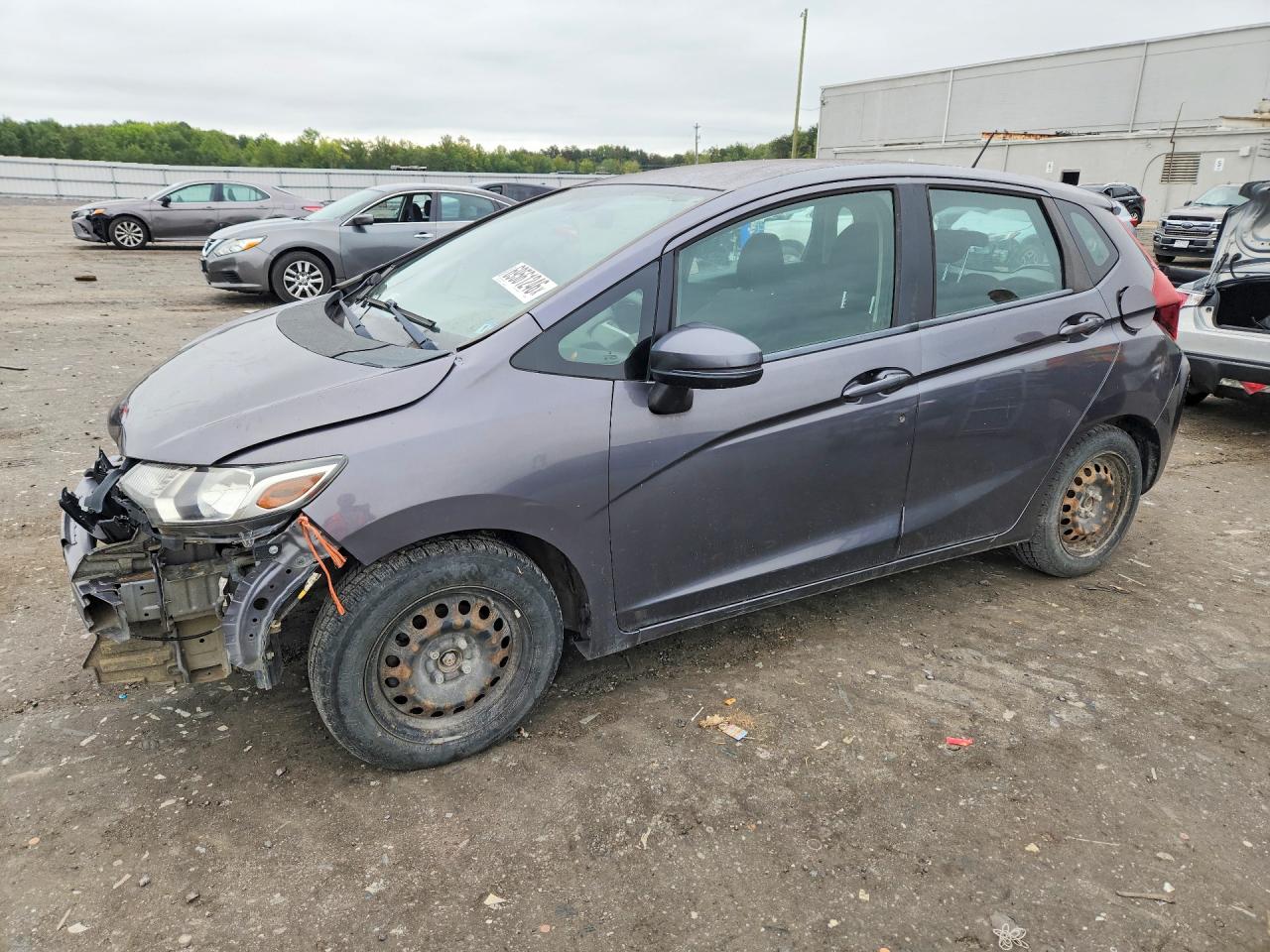 2015 HONDA FIT LX | 3HGGK5G56FM749657 | UPCARS