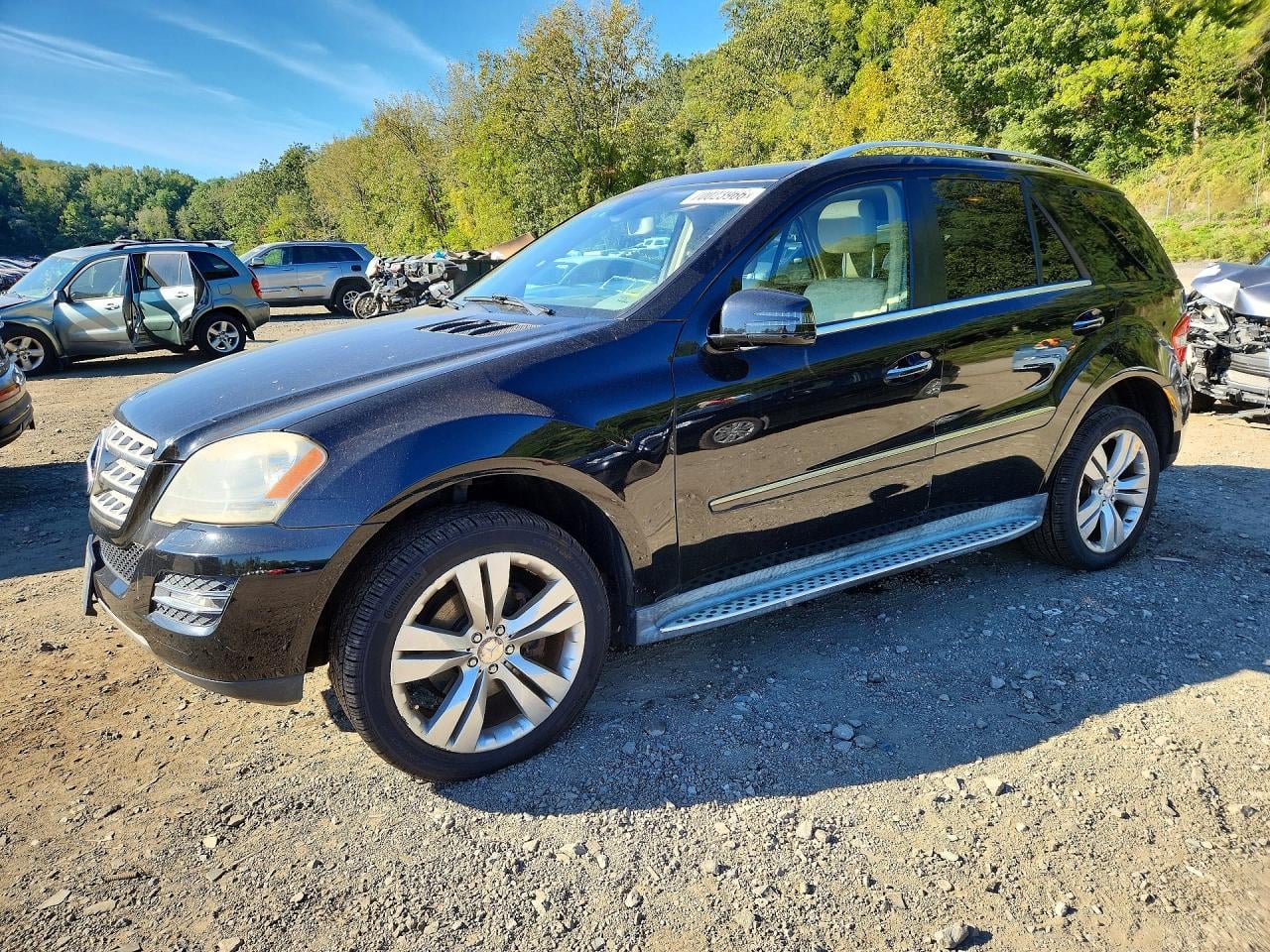 2011 MERCEDES-BENZ M-CLASS 350 4MATIC | 4JGBB8GB7BA681792 | UPCARS