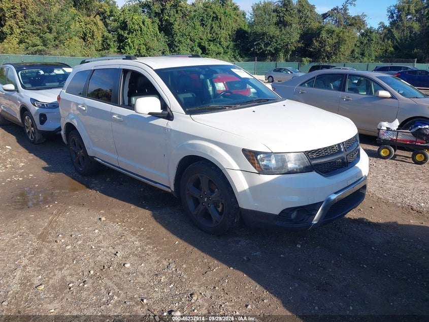 2018 DODGE JOURNEY CROSSROAD AWD | 3C4PDDGG5JT387176 | UPCARS